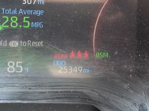 Used 2024 Toyota RAV4 XLE w/ Convenience Package FWD image 25