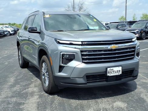 Used 2026 Chevrolet Traverse LT AWD/4WD image 27