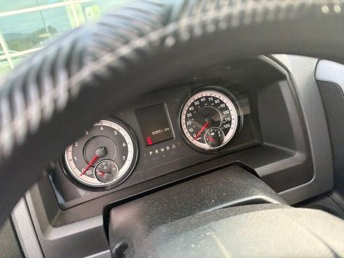 Used 2018 RAM 1500 Express w/ Black Ram 1500 Express Group AWD/4WD image 13