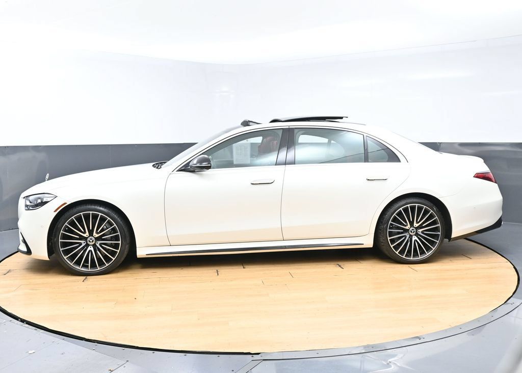 Used 2022 Mercedes-Benz S 500 4MATIC image 6