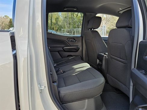 New 2026 GMC Canyon Elevation image 12