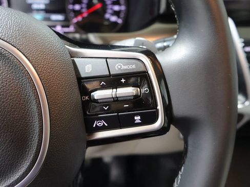 Used 2023 Kia Sorento EX AWD/4WD image 41