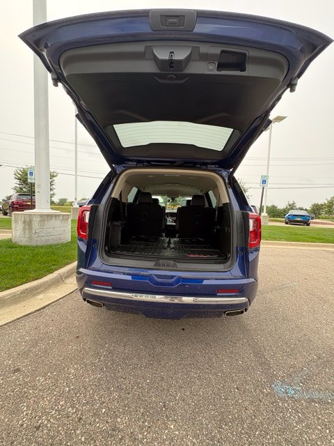 Used 2023 GMC Acadia Denali AWD/4WD image 22