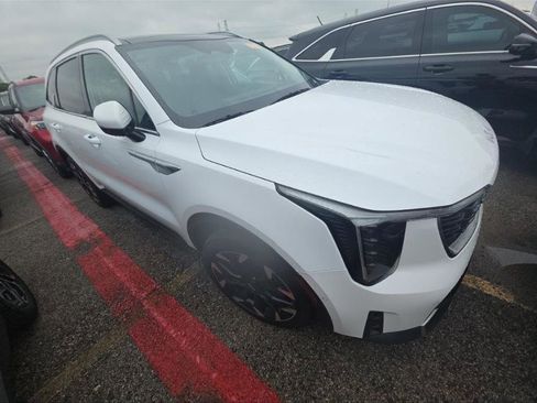 Used 2024 Kia Sorento SX FWD image 1