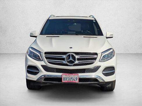 Used 2018 Mercedes-Benz GLE 350 image 2