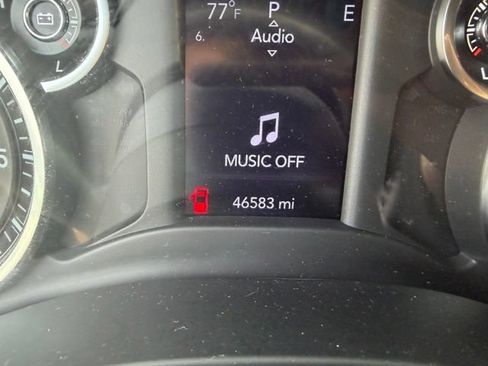 Used 2022 RAM 1500 Big Horn AWD/4WD image 7