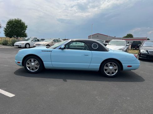 Used 2003 Ford Thunderbird image 16