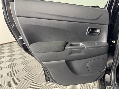 Used 2026 Mitsubishi Outlander Sport ES AWD/4WD image 22