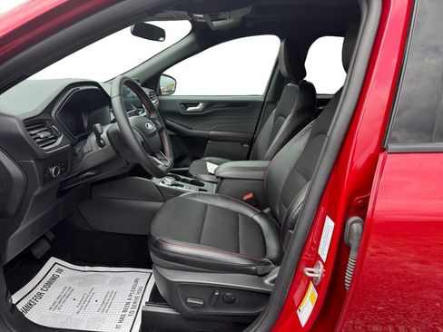 Certified 2025 Ford Escape ST-Line w/ Tech Pack #1 FWD image 13