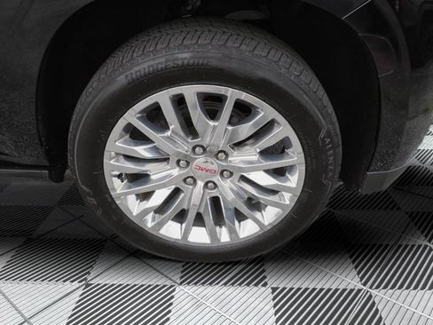 Used 2022 GMC Yukon Denali AWD/4WD image 34