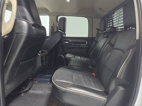 Used 2022 RAM 2500 Laramie AWD/4WD image 17
