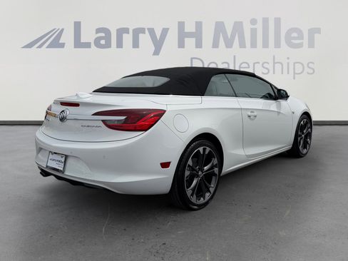Used 2016 Buick Cascada Premium image 5