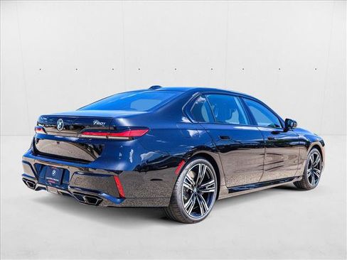 New 2025 BMW 760i xDrive image 5