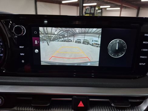 Used 2022 Kia K5 GT-Line w/ GT-Line Awd Premium Package image 16