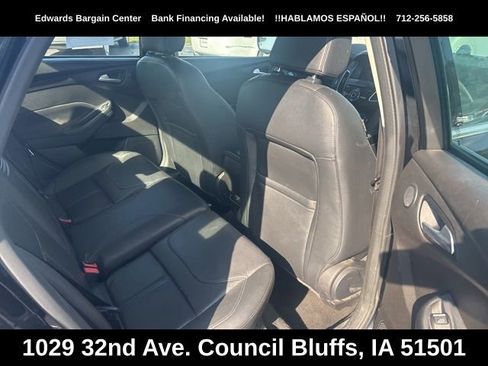 Used 2016 Ford Focus Titanium w/ Titanium Cold Weather Package FWD image 9