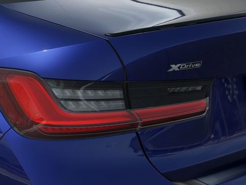 New 2026 BMW 330i xDrive Sedan w/ M Sport Package AWD/4WD image 8