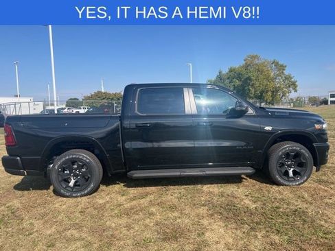 New 2026 RAM 1500 4x4 Crew Cab image 12