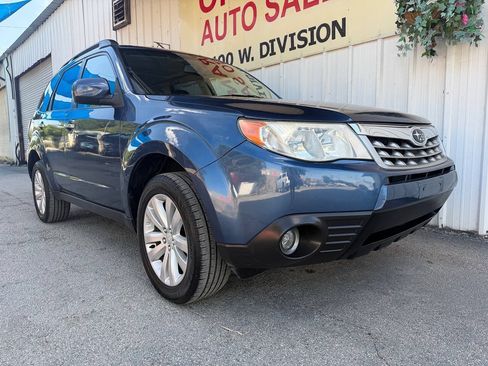 Used 2012 Subaru Forester 2.5X Premium AWD/4WD image 2