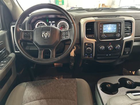 Used 2016 RAM 1500 Big Horn AWD/4WD image 16