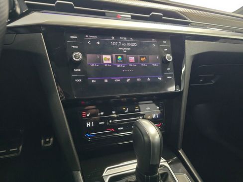 Used 2023 Volkswagen Arteon SEL image 28