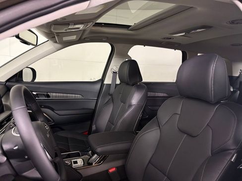 New 2025 Kia Telluride EX image 18