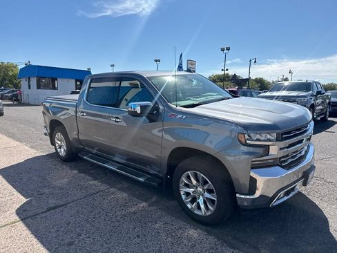 Used 2020 Chevrolet Silverado 1500 LTZ AWD/4WD image 6