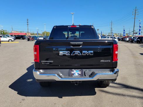 New 2025 RAM 1500 Big Horn image 6