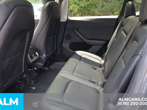 Used 2023 Tesla Model Y AWD image 18
