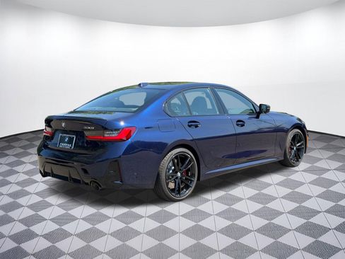 Certified 2023 BMW 330i xDrive Sedan w/ M Sport Package AWD/4WD image 9
