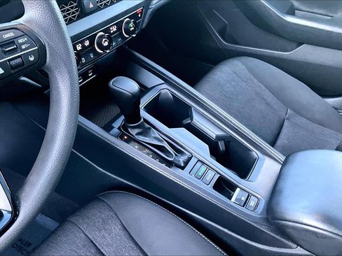 Used 2023 Honda Accord EX image 15