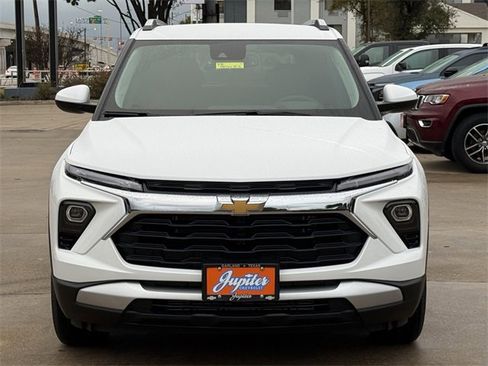 New 2026 Chevrolet TrailBlazer LT w/ Convenience Package image 8