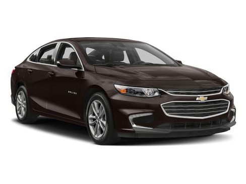 Used 2018 Chevrolet Malibu Hybrid w/ Driver Confidence Package FWD image 9