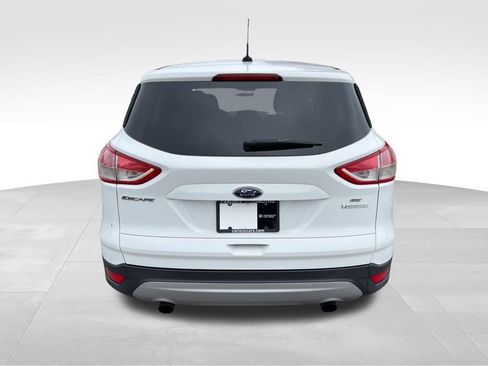 Used 2015 Ford Escape SE image 6