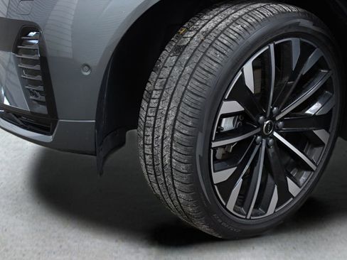 Used 2026 Volvo XC60 T8 Ultra w/ Protection Package Premier AWD/4WD image 50