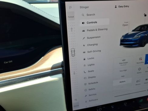 Used 2022 Tesla Model S AWD/4WD image 8