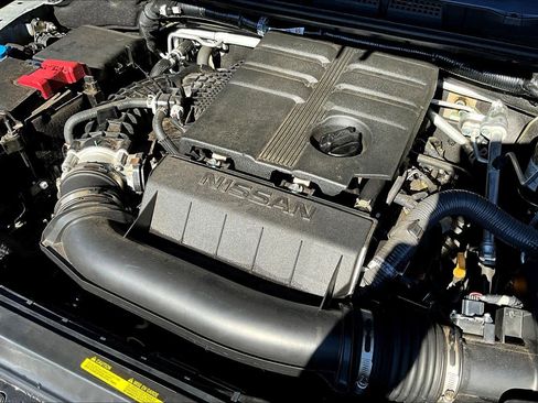 Used 2023 Nissan Frontier PRO-4X w/ Technology Package image 30