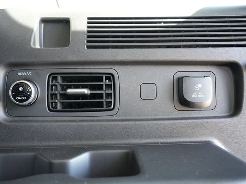Certified 2024 Hyundai Santa Fe XRT AWD/4WD image 14
