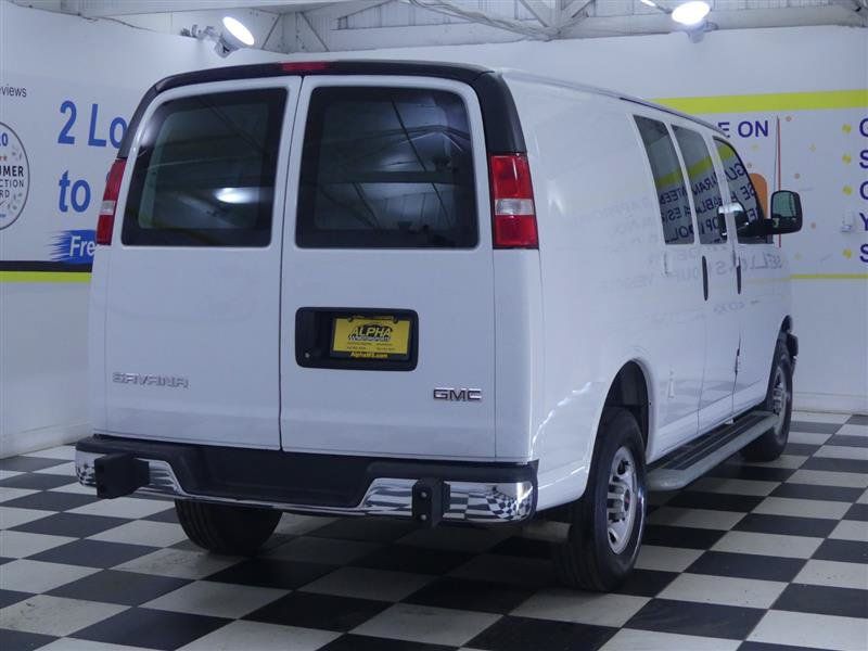 Used 2024 GMC Savana 2500 w/ Driver Convenience Package RWD image 8