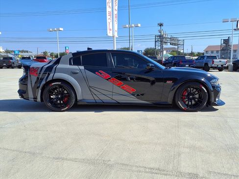 Used 2023 Dodge Charger Scat Pack image 4