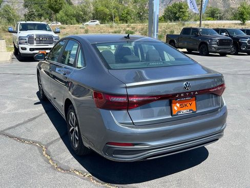 Used 2025 Volkswagen Jetta S FWD image 12