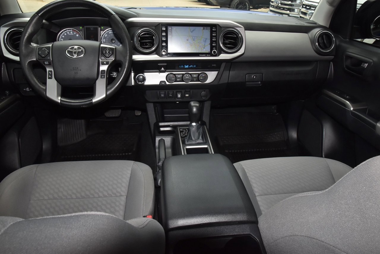 Used 2023 Toyota Tacoma SR5 RWD image 16
