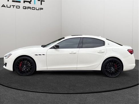 Used 2021 Maserati Ghibli S RWD image 5