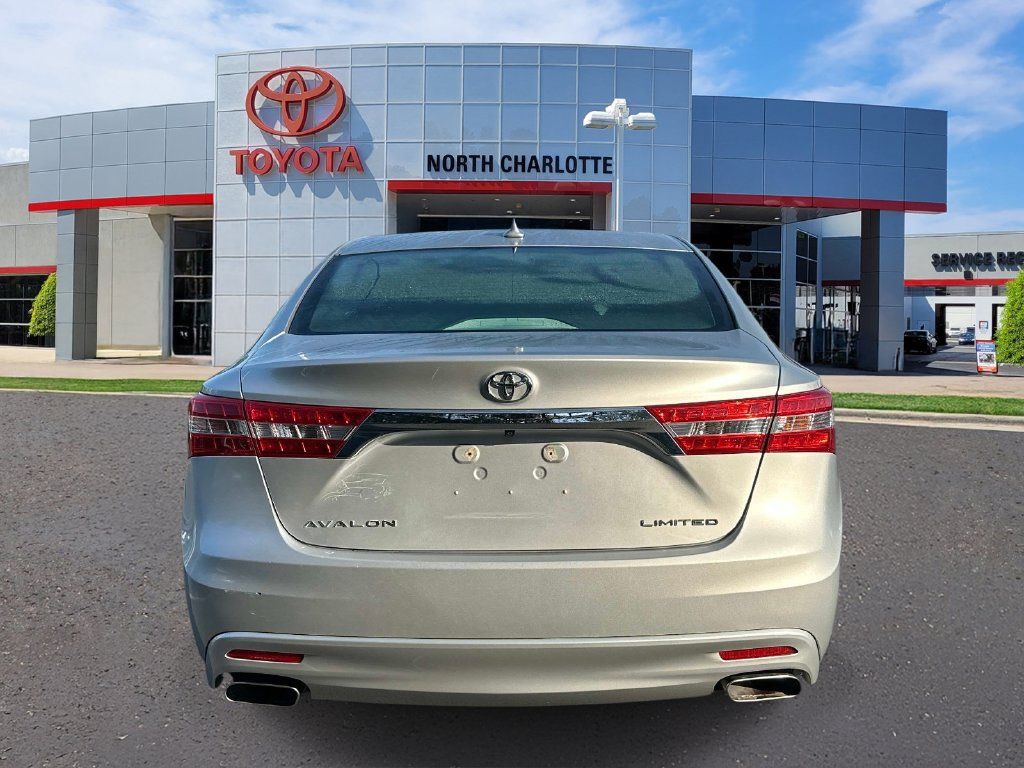 Used 2013 Toyota Avalon Limited FWD image 6