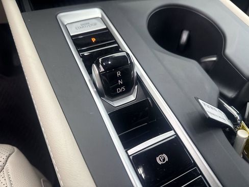 New 2026 Volkswagen Atlas SE AWD/4WD image 33