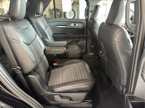 New 2026 Ford Explorer ST-Line AWD/4WD image 28