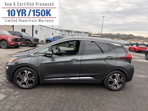 Used 2020 Chevrolet Bolt Premier w/ Infotainment Package image 10