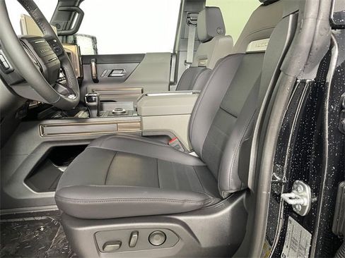 New 2025 GMC Hummer EV 3X w/ Extreme Off-Road Package image 2