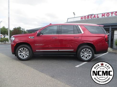 Used 2023 GMC Yukon Denali w/ Max Trailering Package AWD/4WD image 2