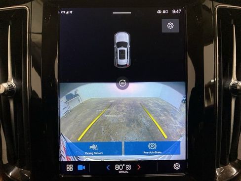 Used 2023 Volvo XC60 B5 Plus w/ Protection Package Premier image 51