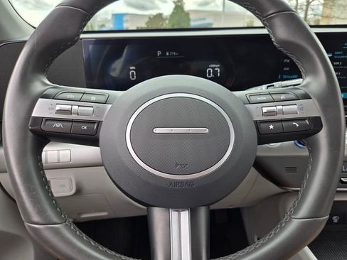 Used 2024 Hyundai Kona SEL image 30